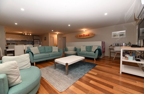 Waratah House | Luxury Waratah Bay Beach House with sweeping views of Wilsons Prom