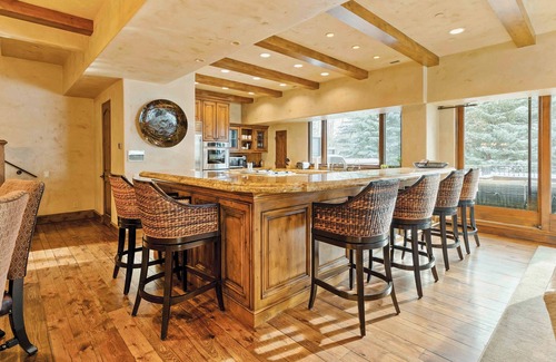 Warm Springs House | Luxury Warm Springs Home with Rooftop Hot Tub, Epic Views, + Walk to Lift!
