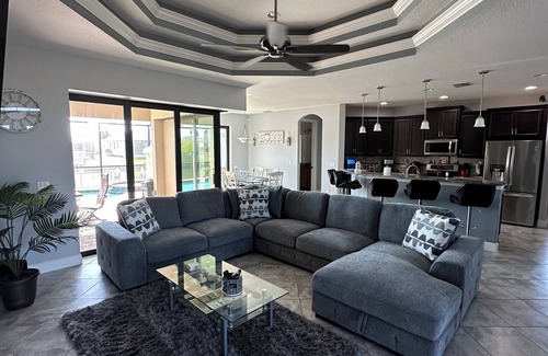 South Gulf Cove House | Luxury Waterfront Home Near Beaches With Private Heated Pool & Hot Tub & Kayaks