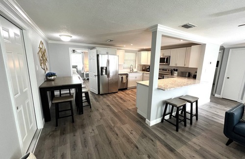 Sea Ranch On The Gulf House | Luxury Waterfront 3-Bedroom Boaters Retreat