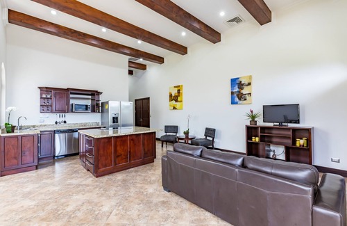 Punta Leona House | Luxury Waterfront Apartment