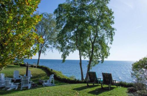 Burlington House | Luxury waterfront fairytale home -Carmen Elisabeth