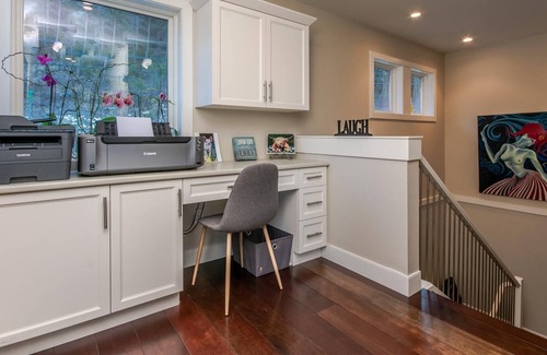 Vernon House | Luxury Waterfront Getaway