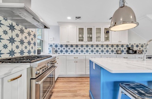 East Falmouth House | Luxury Waterfront Retreat in East Falmouth