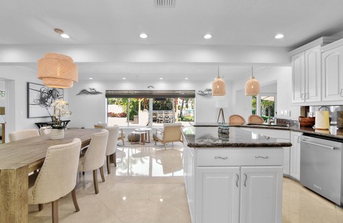 Garden Isles House | Luxury Waterfront house/Heated pool in paradise