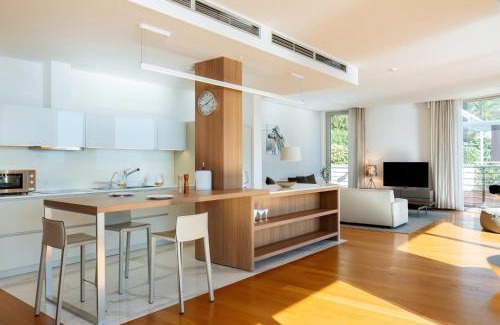 Budva Villa | Luxury Waterfront Villa at Dukly Gardens