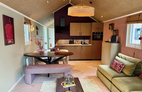 Municipality of Hellendoorn Ski Chalet | Luxury wellness cottage with eco hot tub in the forest
