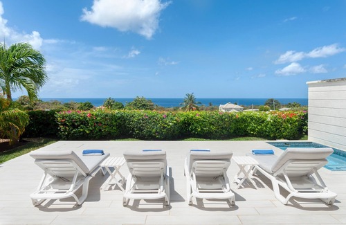 Merlin Bay House | Luxury Westmoreland Modern Sea View Villa with pool