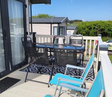 New Forest District Resort | Luxury Woodland Retreat Holiday Home - Shorefield Country Park