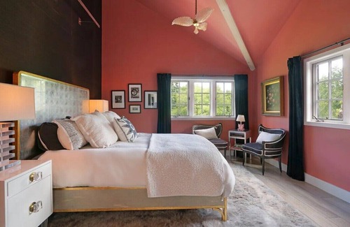 Woodstock House | Luxury Woodstock Retreat: 11 Acres of Bliss w Pool