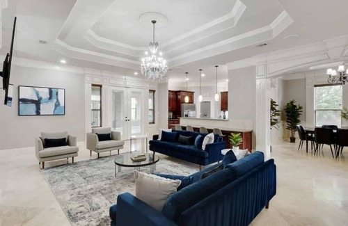 South Arlington House | Luxury4000sqft,Hot Tub,Games,Cinema,FTWorth,ATTST