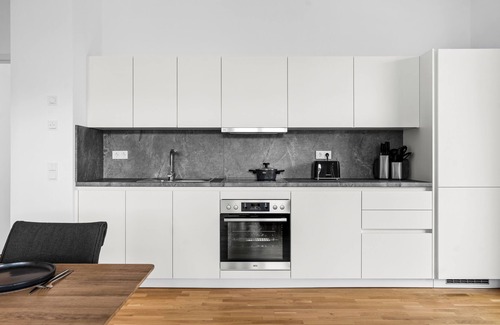 Boeblingen Apartment | Luxus 4 Room Apart. ARTDECÓ I Terrace I Family-friendly I Parking I Home Office