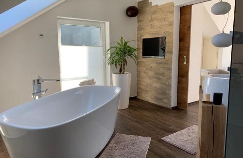 Saalhausen Apartment | Luxus-Ferienwohnung Saalhausen