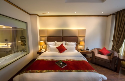 Lahore Hotel | Luxus Grand Hotel