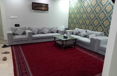 E-11 Sector House | Luxus Home Away From Home