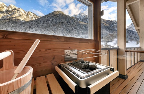 Brand Apartment | Luxus Penthouse Zentral
