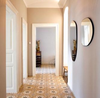 Lend Apartment | Luxusapartment im Zentrum mit Schlossbergblick und Parkplatz