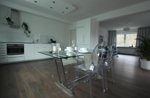 Habenhausen Apartment | Luxussuite mit Steinway-Flügel