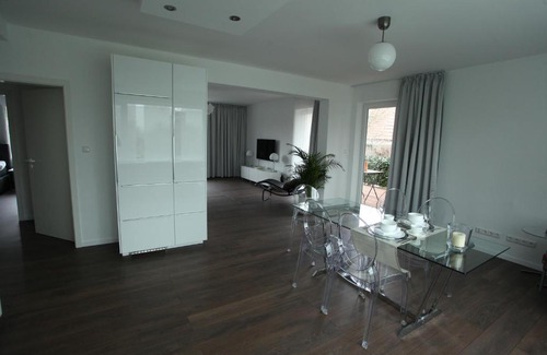 Habenhausen Apartment | Luxussuite mit Steinway-Flügel
