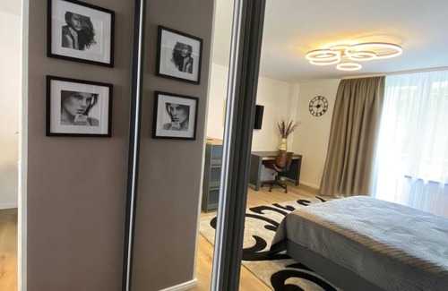 Ruhrallee Ost Apartment | Luxuswohnung im Zentrum von Dortmund-city mit Voller Ausstattung und Balkon