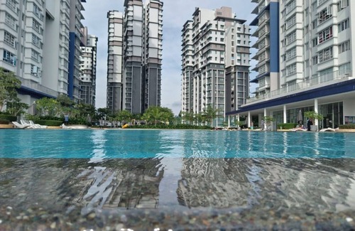 Kajang Condo | Luxyry home with reasonably price , spend time with family