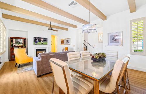 La Quinta House | LV314 Stylish 3BR-4BA Legacy Villas Townhome