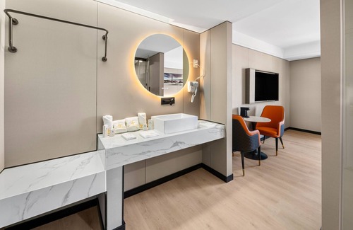Queens Hotel | Ly New York Hotel