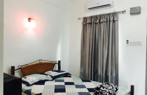 Air Hangat House | Lyaa Resthouse