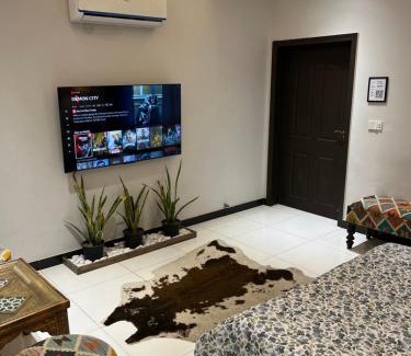 Faisalabad House | Lyallpur Home Stay