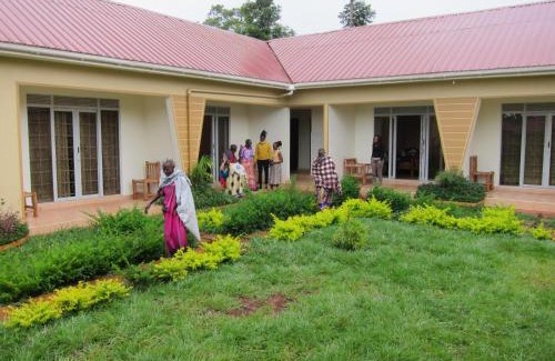 Jinja House | Lycklama Guesthouse