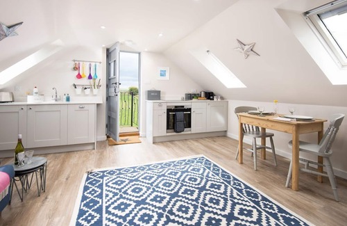 Alnwick Apartment | LYDIA - first floor stylish apartment in a tranquil countryside setting