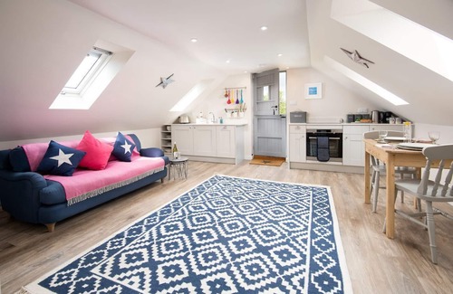 Alnwick Apartment | LYDIA - first floor stylish apartment in a tranquil countryside setting