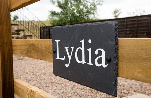 Alnwick Apartment | LYDIA - first floor stylish apartment in a tranquil countryside setting