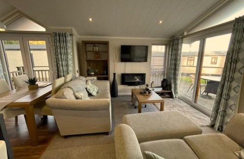 Lydstep House | Lydstep Beach Village - 24 The Cove