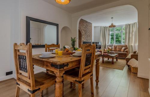 Oxford House | Lye Vally Headington- Oxford