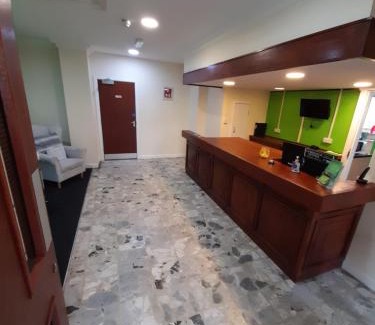 Tunstall Apartment | Lymedale Suites Studios & Aparthotel in NEWCASTLE UNDER LYME & STOKE
