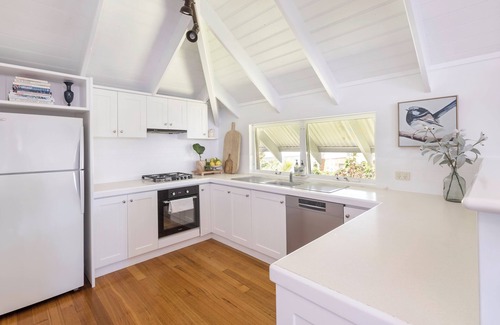Quindalup House | Lymewood Beach House Dunsborough - opposite Geographe Bay beachfront