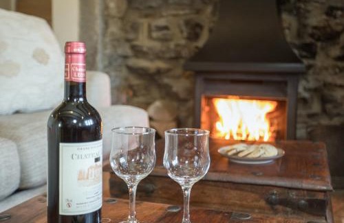 Leyburn House | Lyndhurst Cottage
