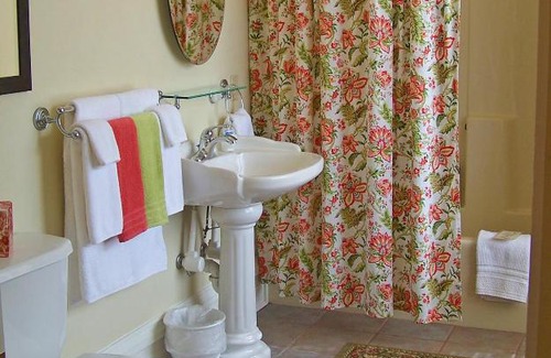 Northside District Bed & Breakfast | Lyndon House Bed & Breakfast