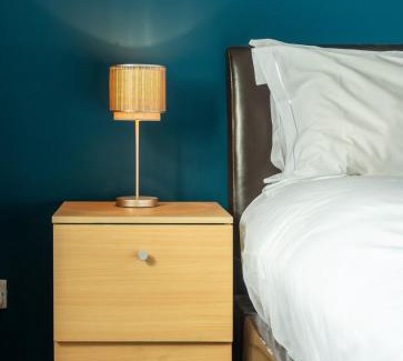 Bath House | Lynfield - Spacious Family Home with Parking on the Outskirts of Bath