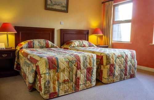 Laragh Hotel | Lynhams Hotel