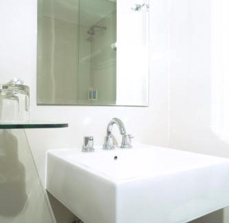 Serang Hotel | Lynn Hotel Serang