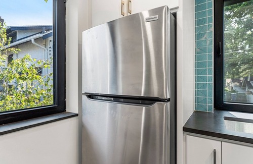 Southwest Minneapolis Apartment | Lynnhurst Perch