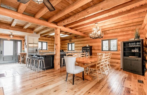 Kearney Cabin | Lynx Lake Lodge w/private beach, Sauna and ample sleeping for large groups!