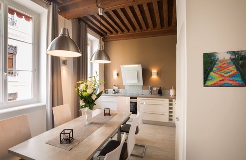 1st Arrondissement Apartment | LYON COSY STAY APPART