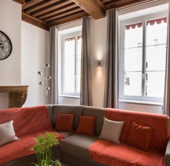 1st Arrondissement Apartment | Lyon Cosy Stay