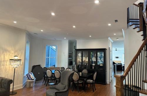 North Center House | Lyons' Den