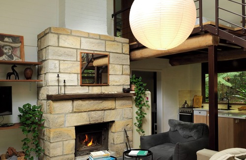 Foxground Cottage | Lyrebird House, an off-grid escape nestled in Foxground's lush rainforest.