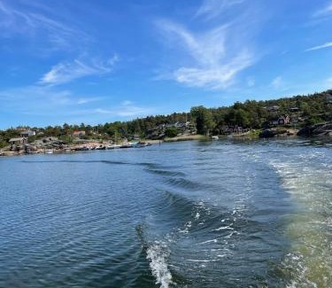 Fredrikstad House | Lys og koselig hytte med flott utsikt og masse sol