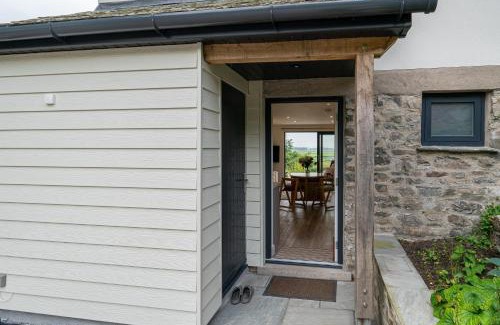 Brigsteer House | Lyth Valley View at Broom Bank